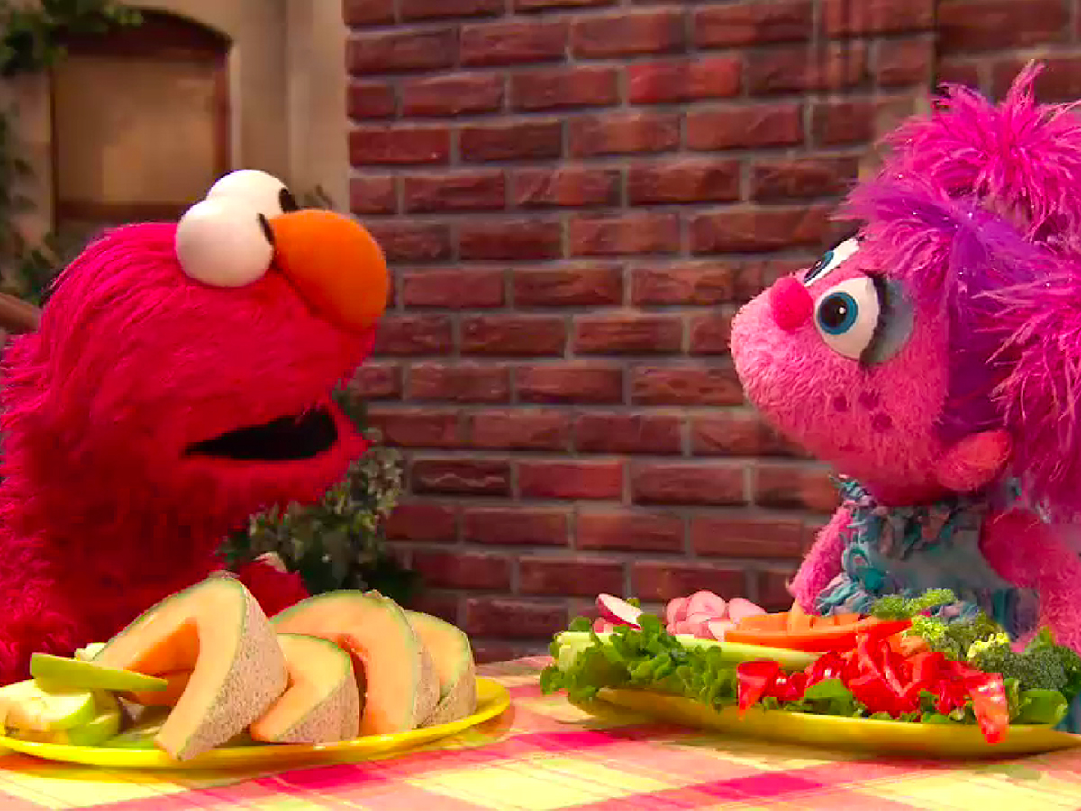 Alimentos para la salud dental con Elmy y Abby - Sesame Workshop