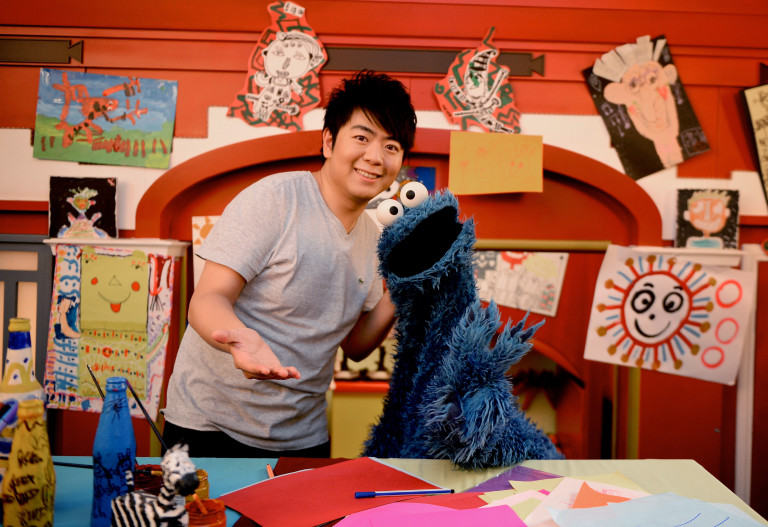 Pianist Lang Lang and Cookie Monster