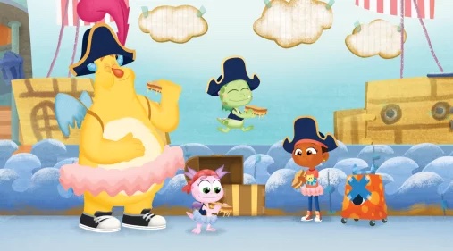 Esme and Roy, dressed as pirates, eat peanut butter and jelly sandwiches with their friends.