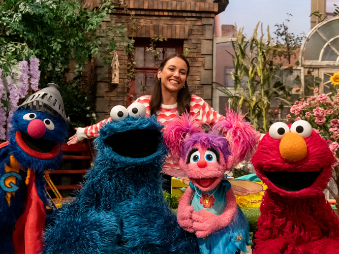 Super Grover, Elmo, Abby, Cookie Monster